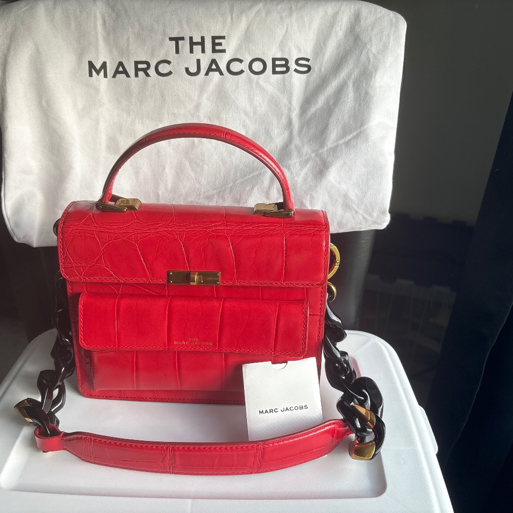 The Marc Jacobs Leather  Red Bag With Black Chain strap
